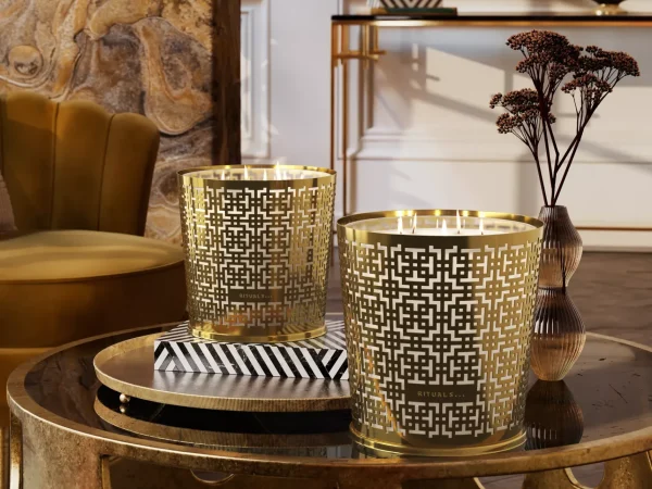 Rituals Large Black Oudh Scented Candle With Metal Sleeve | Candele Profumate