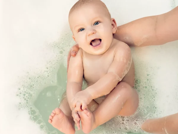 Rituals Mild Hair & Body Wash | Neonato
